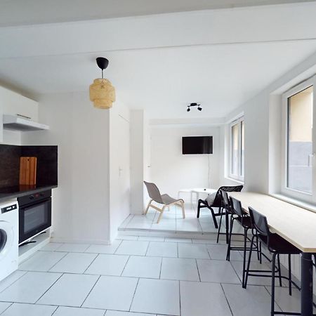Immeuble Coty Jacuzzi Studios Et Chambres El Havre Exterior foto