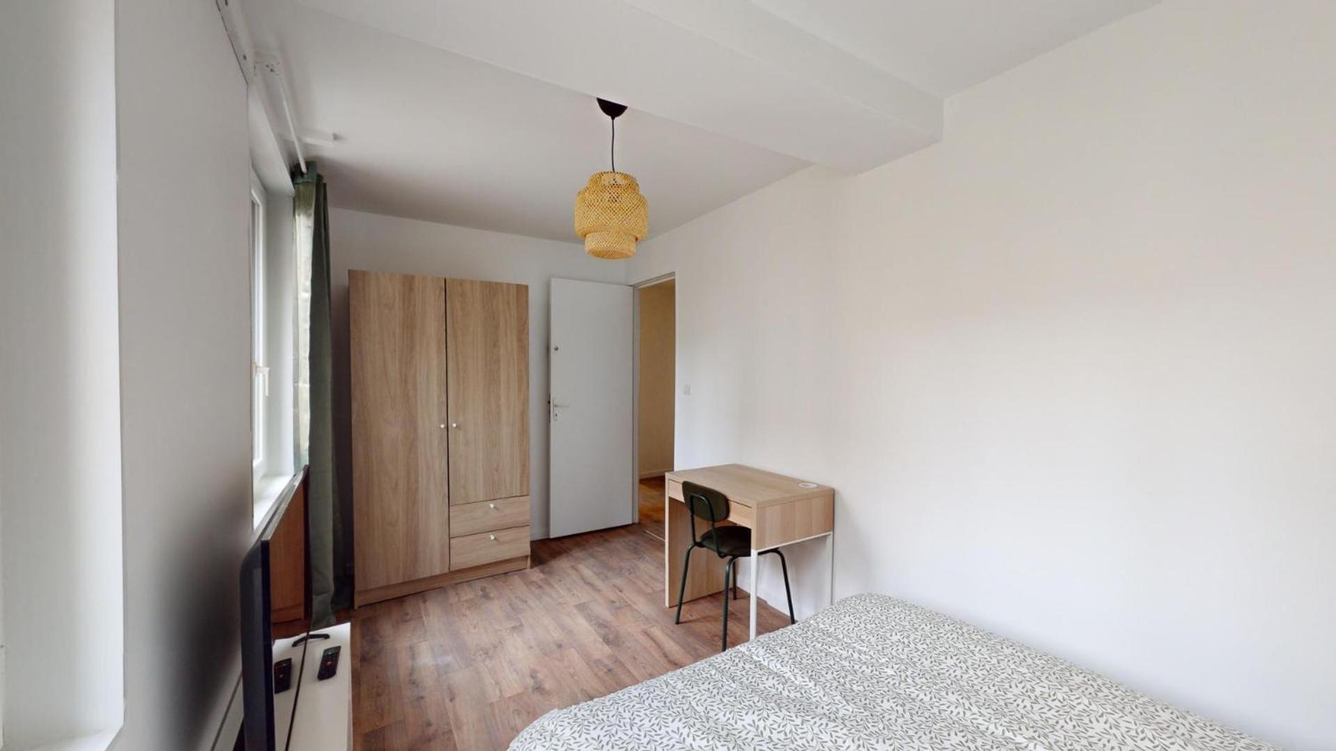 Immeuble Coty Jacuzzi Studios Et Chambres El Havre Exterior foto