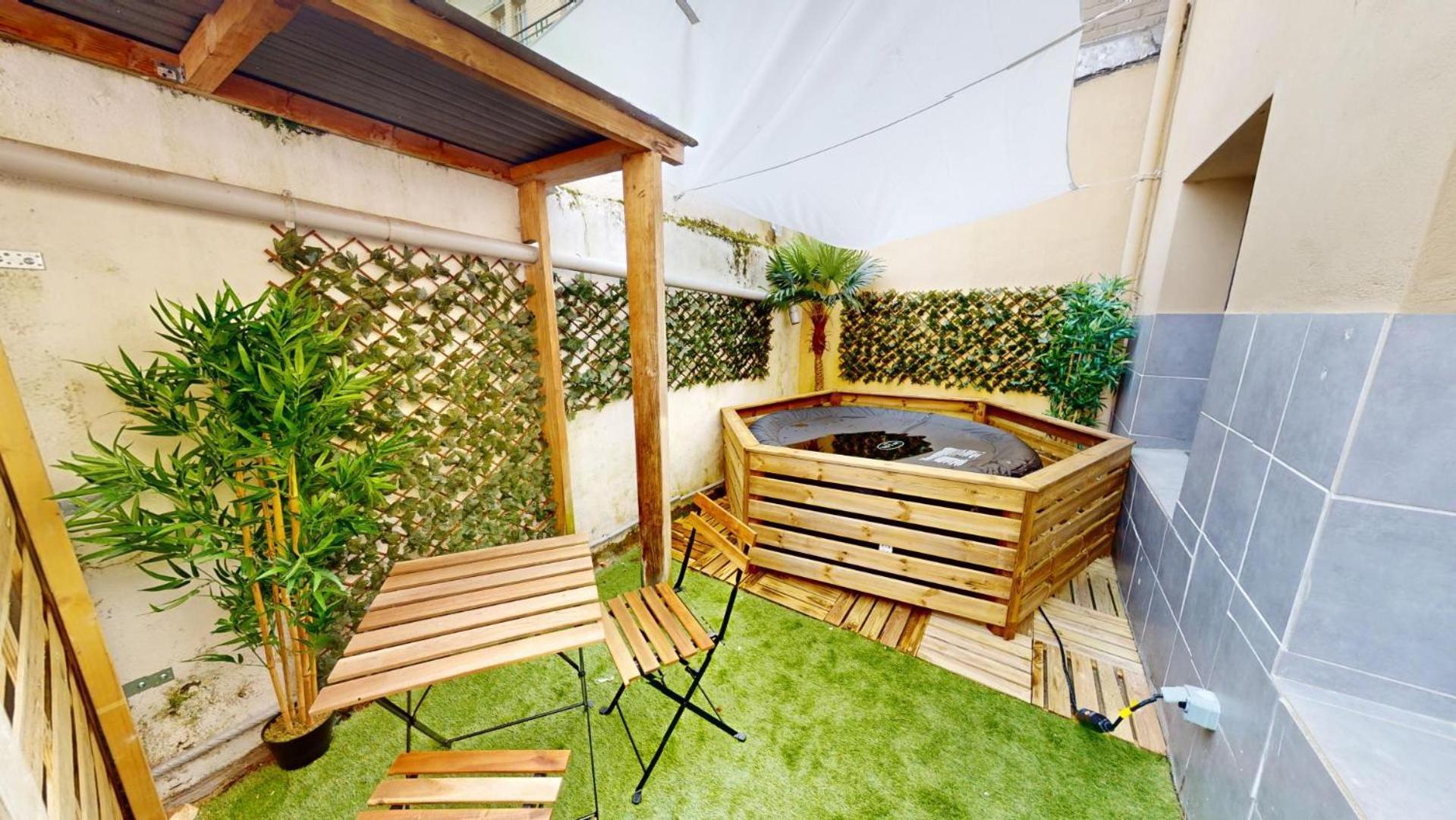 Immeuble Coty Jacuzzi Studios Et Chambres El Havre Exterior foto