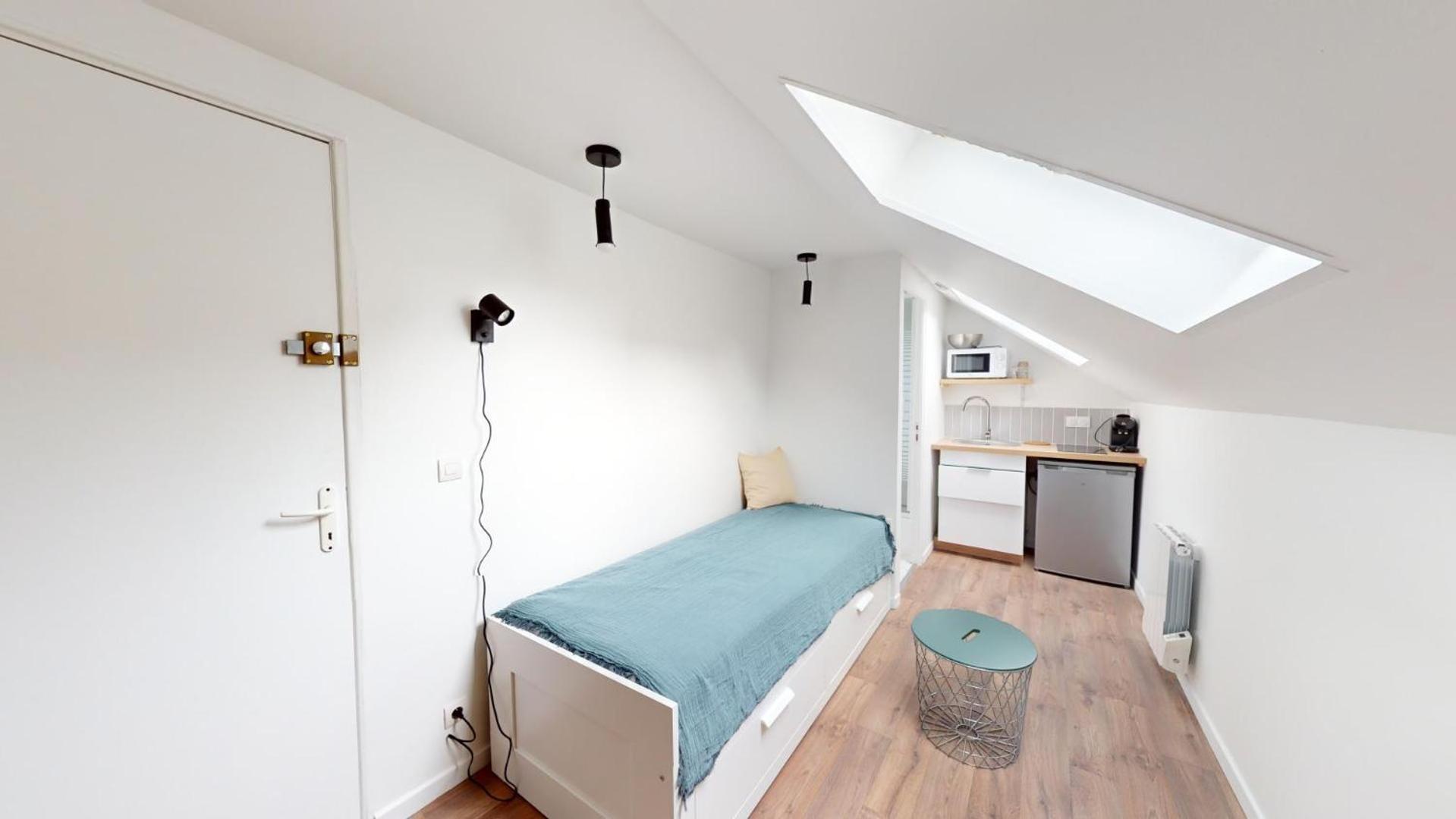 Immeuble Coty Jacuzzi Studios Et Chambres El Havre Exterior foto